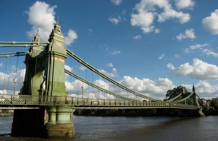 Hammersmith Bridge - general view