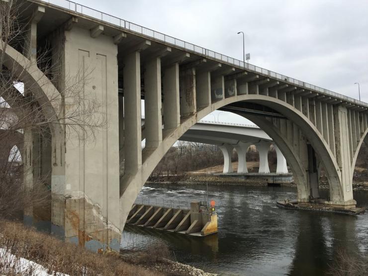 10th Avenue Bridge