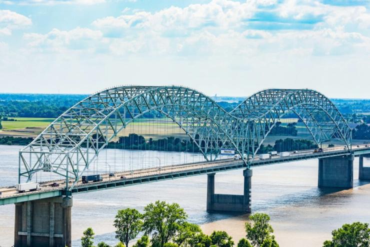 I-40 Hernando DeSoto Bridge 