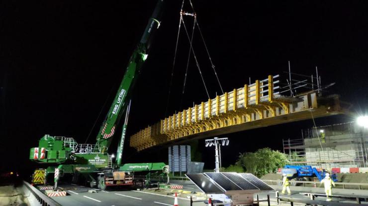 Installation of the new Recreation Ground Bridge