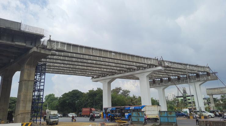 Airoli Katai Naka project - new girders