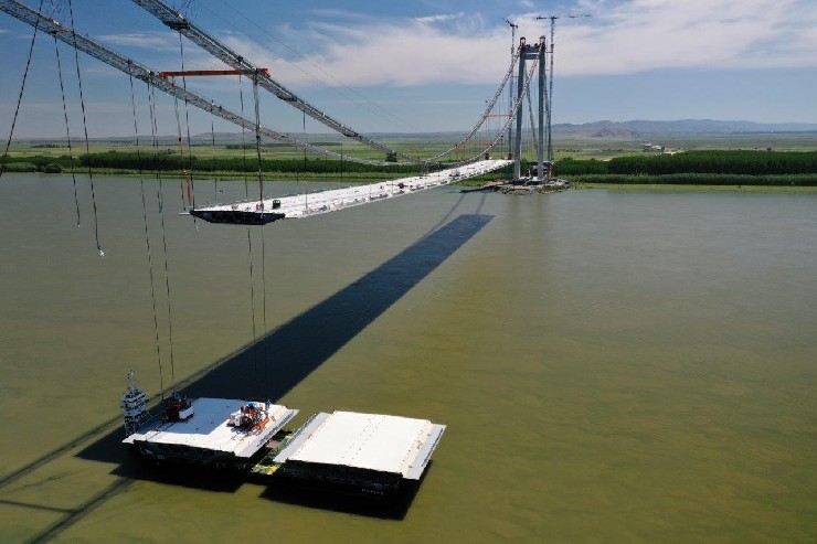 Braila Bridge - deck construction