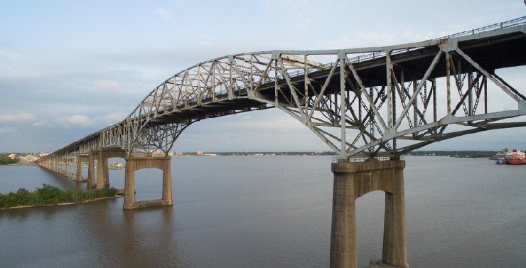 Existing Calcasieu Bridge