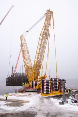 Kruunuvuori - placement of the rebar for the pylon base