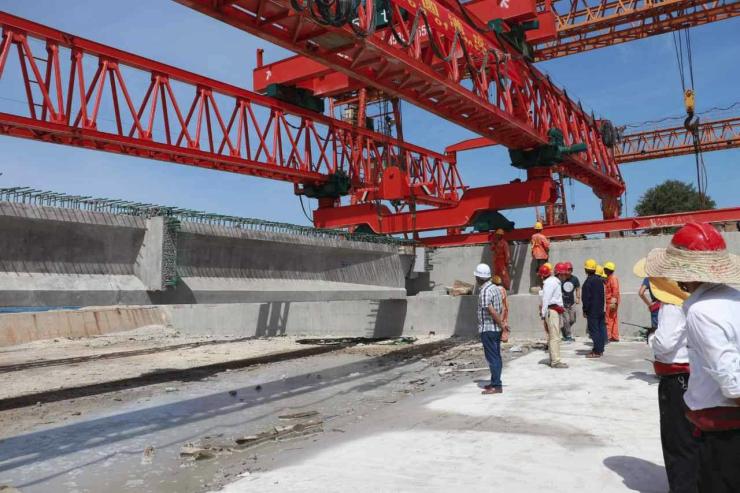 Maldives bridge