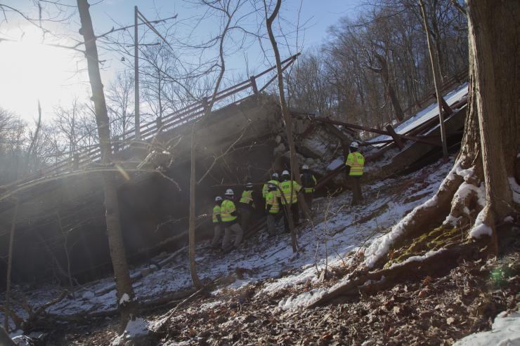 Pittsburgh bridge collapse