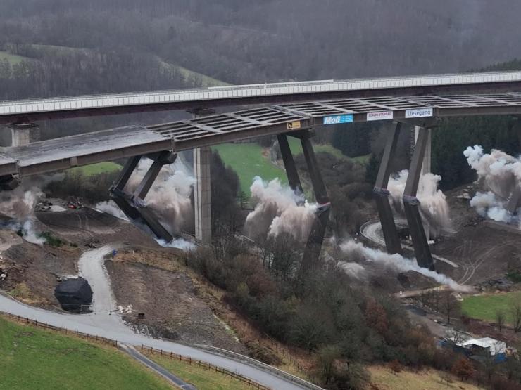 Rinsdorf Viaduct demolition