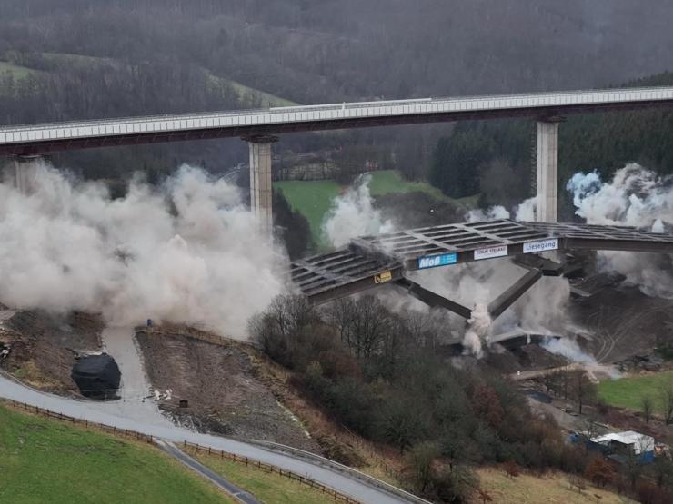 Rinsdorf Viaduct demolition