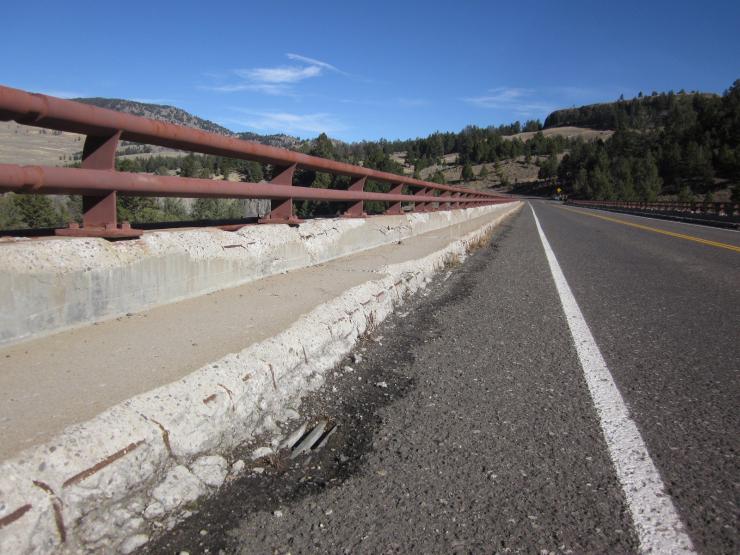 The existing Yellowstone River Bridge